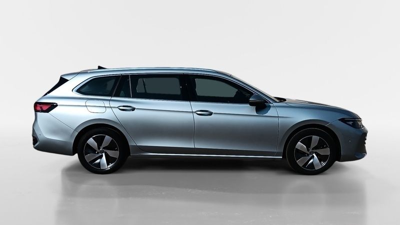 Usado VW Passat Business 150 CV (110 kW) 2024 Familiar