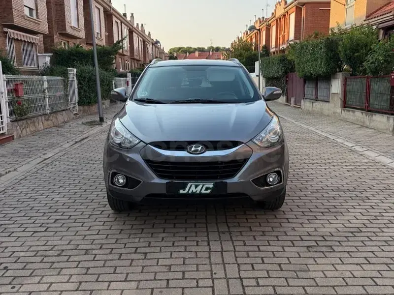 Usado Hyundai ix35 115 CV (84 kW) 2013 Gris / plata SUV