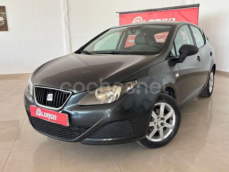 Gris / plata Usado 2008 Seat Ibiza Reference Berlina | 4499 € (Un poco caro) - Imagen 1/4