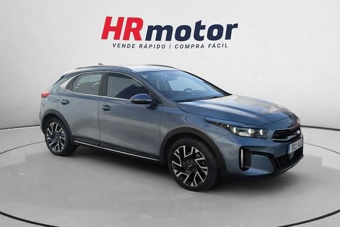 Usado Kia XCeed 141 CV (103 kW) 2022 Gris SUV