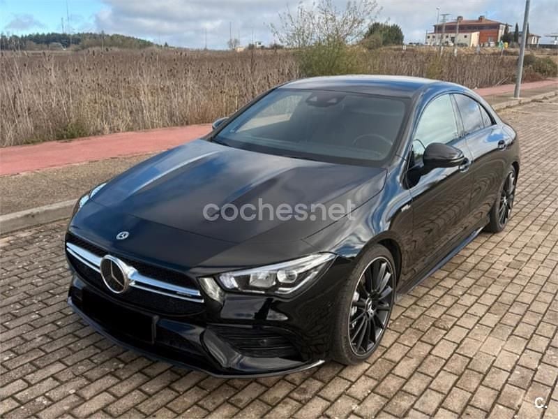 Negro Usado 2019 Mercedes CLA45 AMG Shooting Brake Familiar | 42.600 € (Caro) - Imagen 1/4