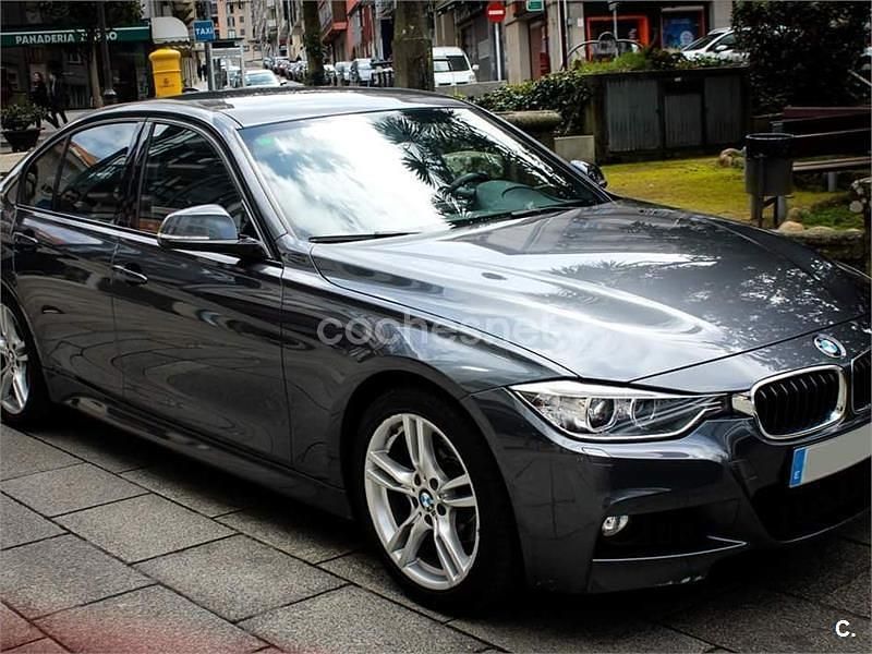 Usado BMW 318 Sport Line 143 CV (105 kW) 2013 Gris / plata Berlina