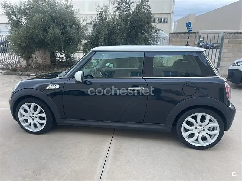 Usado Mini Cooper 116 CV (85 kW) 2007 Negro Utilitario