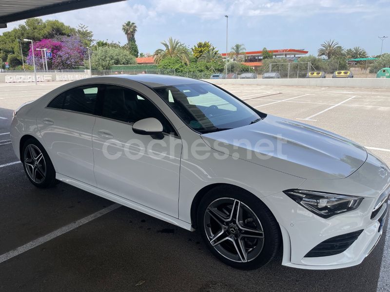 Blanco Usado 2022 Mercedes CLA200 Berlina | 29.900 € (Super precio) - Imagen 1/4