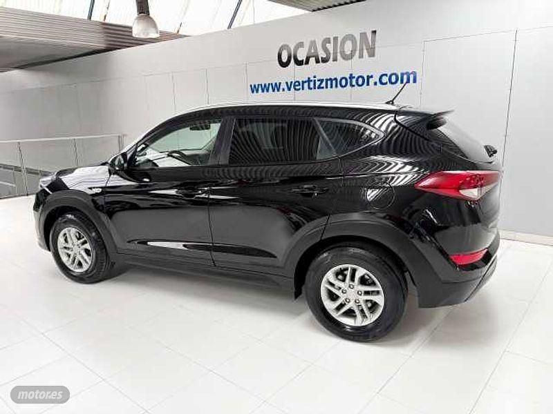 Usado Hyundai Tucson 132 CV (97 kW) 2018 Negro SUV