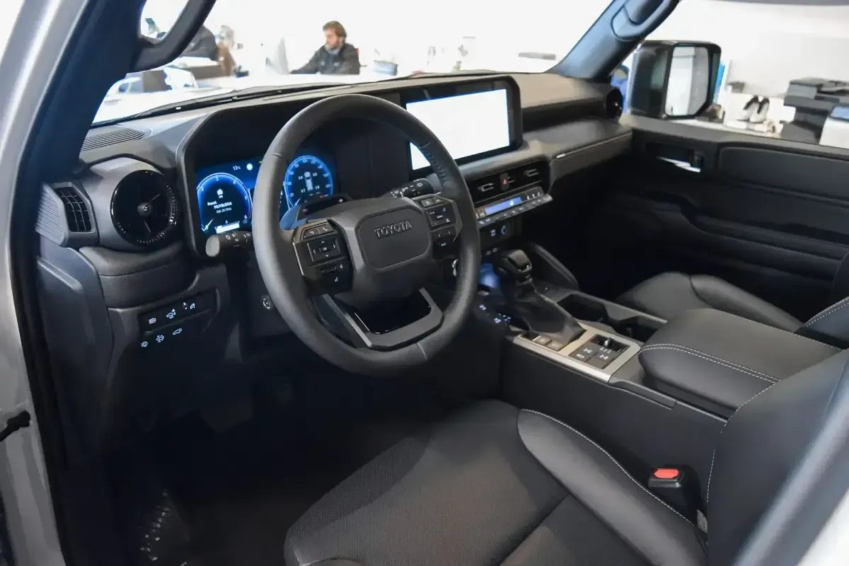 Nuevo Toyota Land Cruiser 207 CV (152 kW) 2025 Blanco SUV