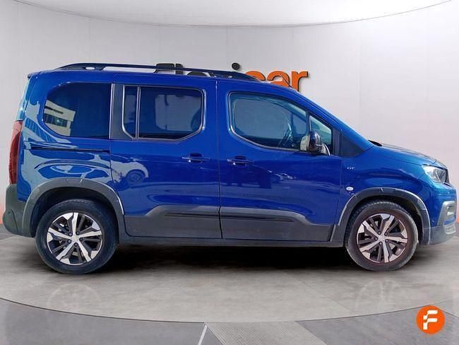 Usado Peugeot Rifter GT 130 CV (95 kW) 2021 Negro Monovolumen