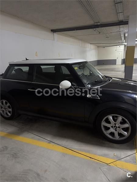 Usado Mini Cooper D 110 CV (80 kW) 2007 Negro Utilitario