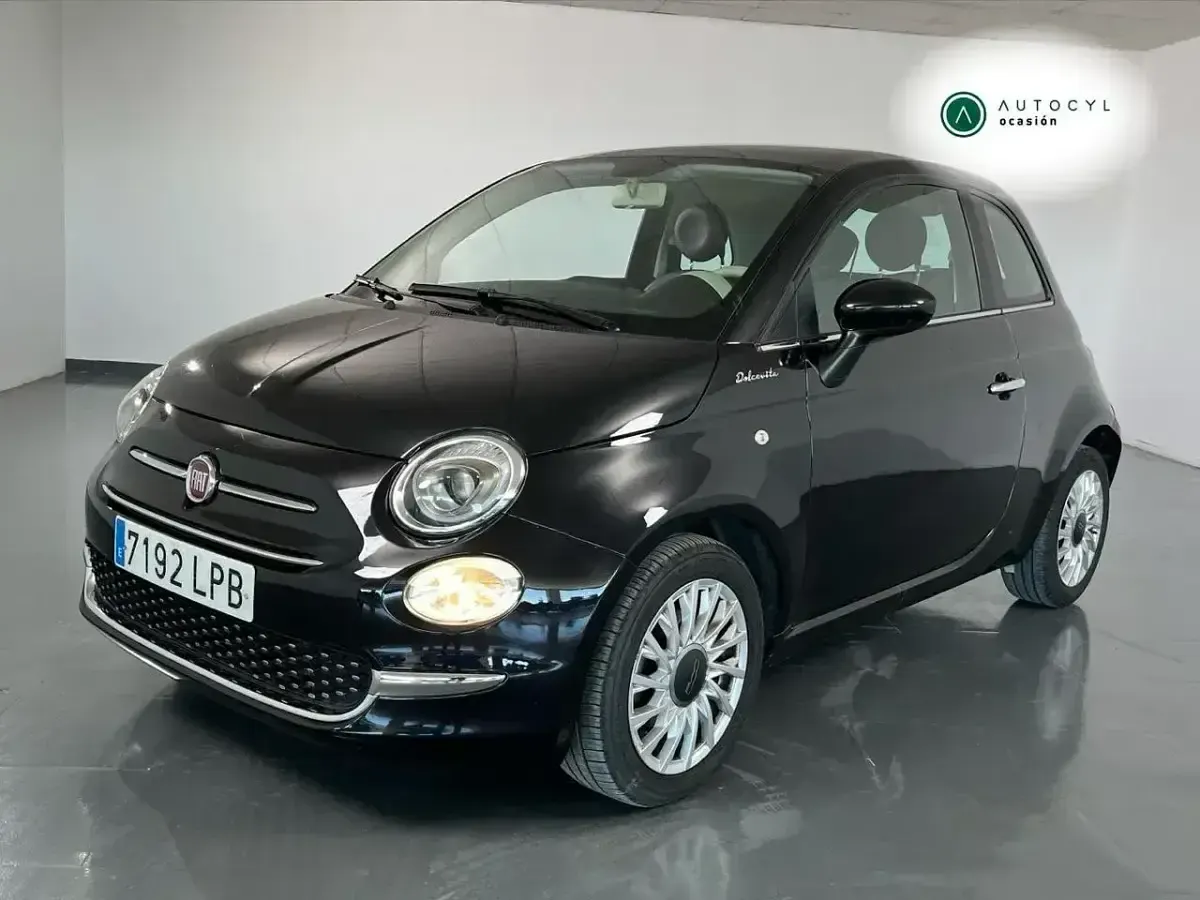Usado Fiat 500 Dolcevita 70 CV (51 kW) 2021 Negro Berlina