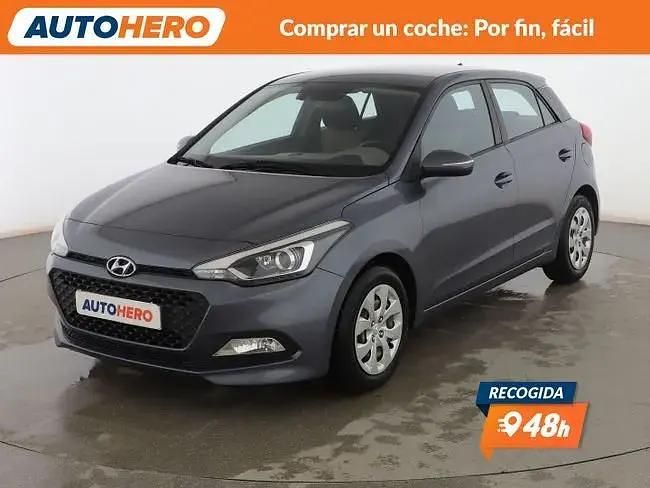 Begagnad Hyundai i20 85 HK (62 kW) 2018 Grå Sedan