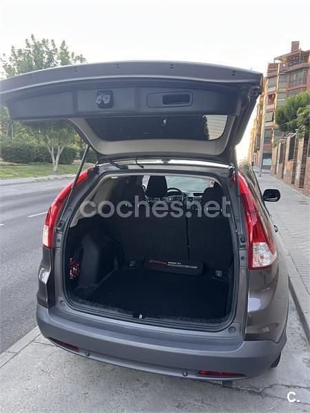 Usado Honda CR-V Elegance 120 CV (88 kW) 2014 Gris / plata SUV