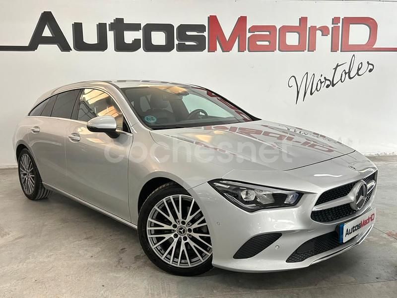 Gris / plata Usado 2021 Mercedes CLA200 Shooting Brake Familiar | 24.990 € (Precio justo) - Imagen 1/4