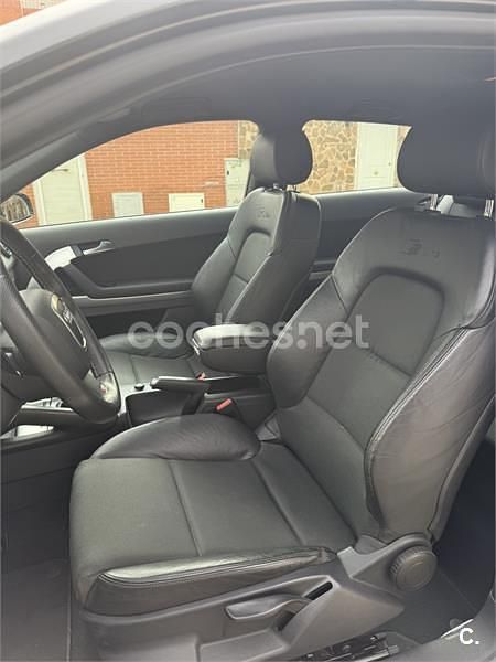 Usado Audi A3 Ambiente 140 CV (102 kW) 2007 Gris / plata Utilitario