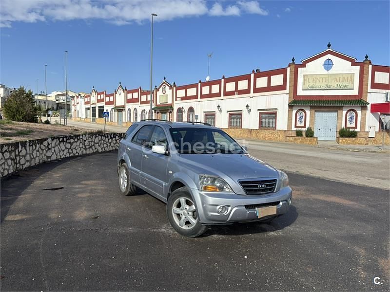 Usado Kia Sorento Active 170 CV (125 kW) 2010 Gris / plata SUV