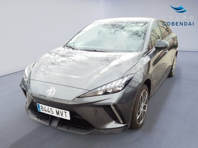 Negro Usado 2024 MG MG4 EV Luxury Utilitario | 33.500 € - Imagen 1/4