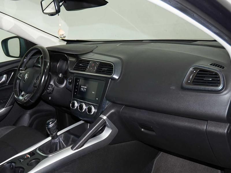 Usado Renault Kadjar Zen 115 CV (84 kW) 2020 Azul SUV