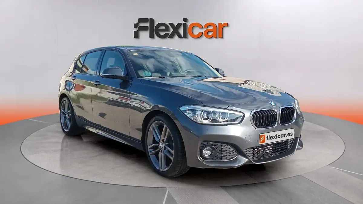 Usado BMW 116 116 CV (85 kW) 2018 Gris Utilitario