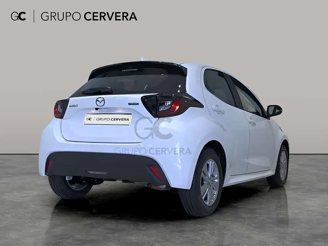 Nuevo Mazda 2 Center-Line 116 CV (85 kW) 2026 Blanco Utilitario