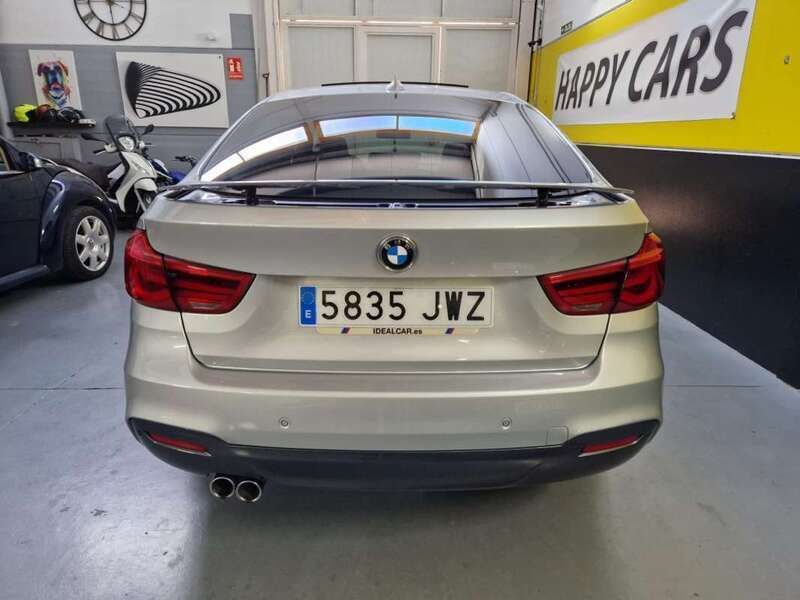 Usado BMW 320 Gran Turismo 190 CV (139 kW) 2017 Plateado Berlina