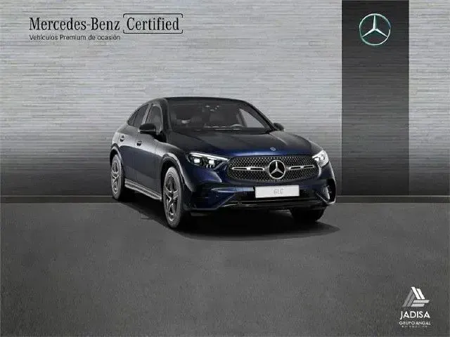 Usado Mercedes GLC300e 333 CV (244 kW) 2024 Azul náutico SUV