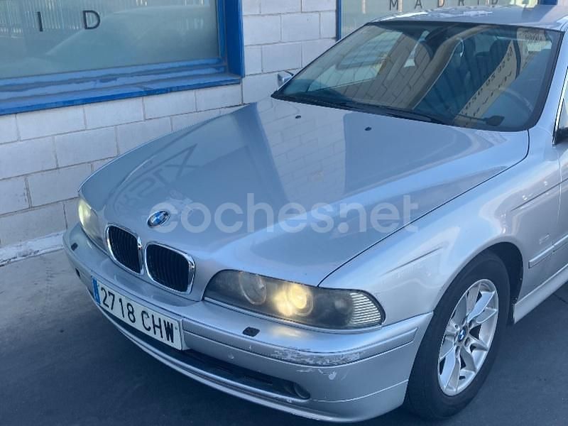 Usado BMW 520 Exclusive 136 CV (100 kW) 2003 Gris / plata Berlina
