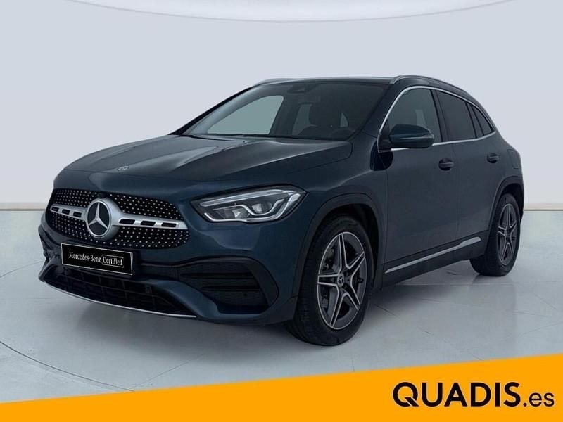 Usado Mercedes GLA180 136 CV (100 kW) 2022 Azul SUV