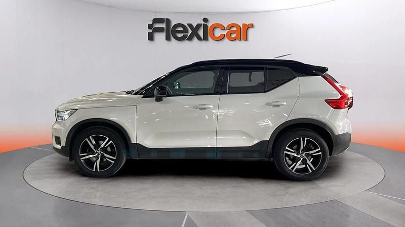 Usado Volvo XC40 R-Design 151 CV (111 kW) 2019 Blanco SUV