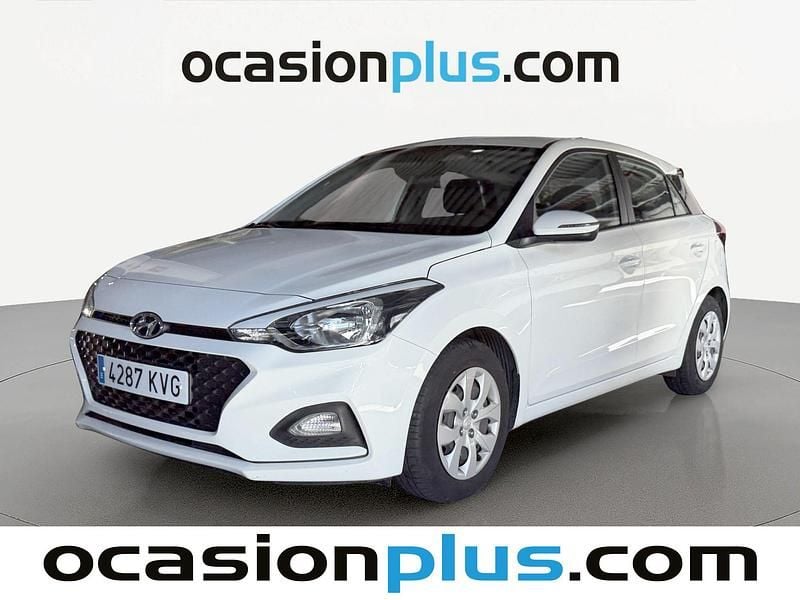 Usado Hyundai i20 75 CV (55 kW) 2019 Blanco Utilitario
