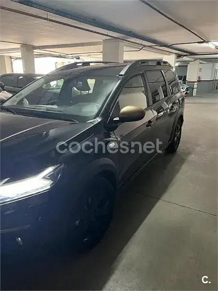 Usado Dacia Jogger Extreme 100 CV (73 kW) 2023 Negro Monovolumen
