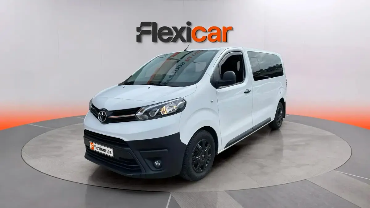 Usado Toyota Proace Verso 116 CV (85 kW) 2017 Blanco Familiar