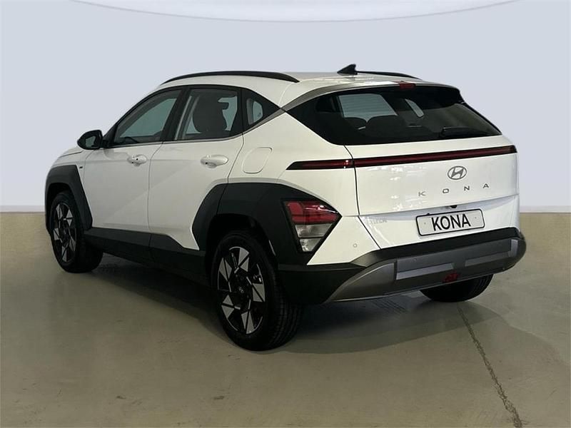 Nuevo Hyundai Kona 116 CV (85 kW) 2025 Atlas white SUV