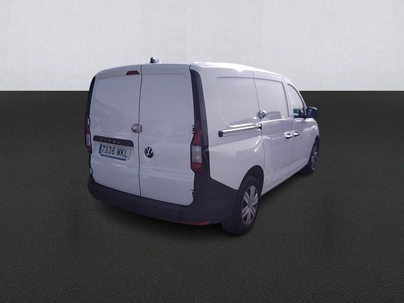 Usado VW Caddy Maxi 102 CV (75 kW) 2023 Blanco Monovolumen