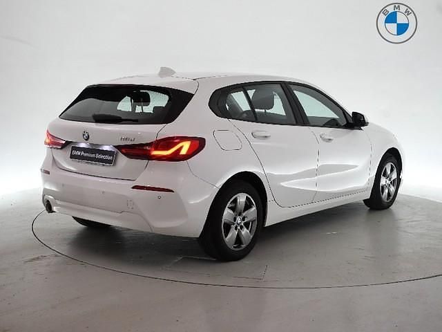 Usado BMW 116 Comfort Edition 116 CV (85 kW) 2023 Blanco Utilitario