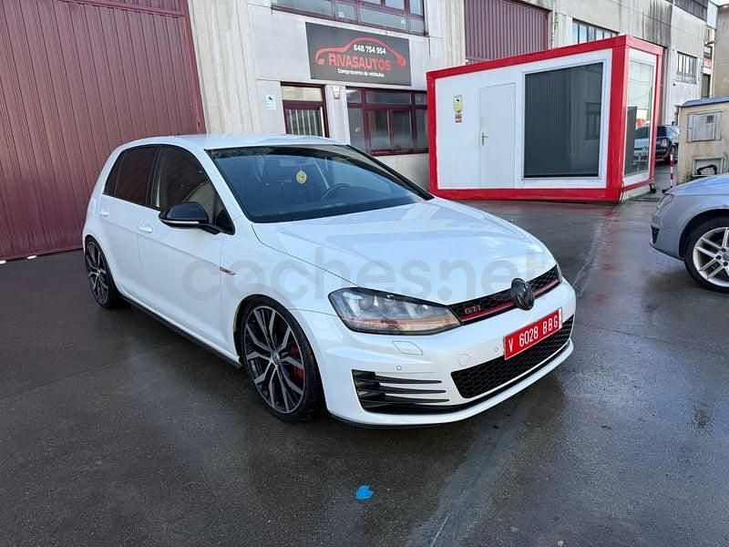 Usado VW Golf VII GTI 230 CV (169 kW) 2015 Blanco Berlina