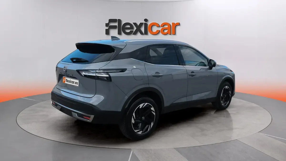 Usado Nissan Qashqai N-Connecta 158 CV (116 kW) 2025 Gris SUV