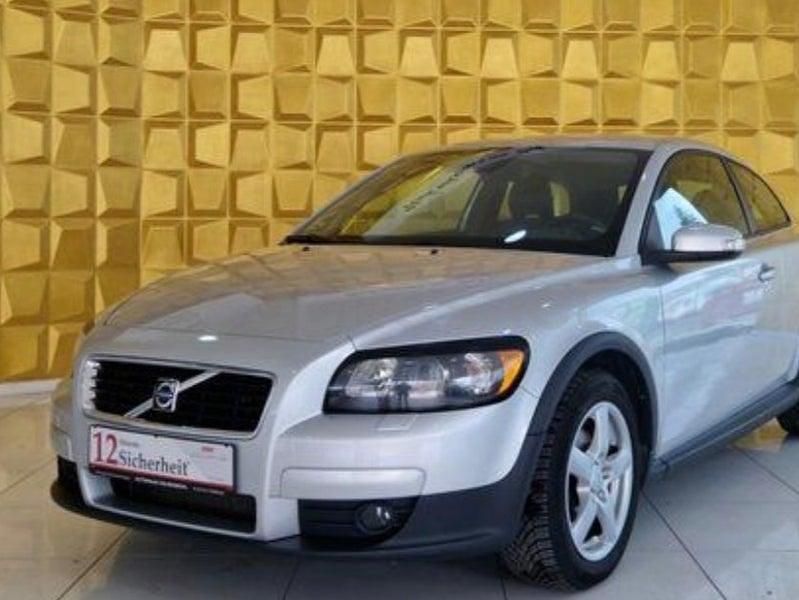 Usado Volvo C30 Momentum 136 CV (100 kW) 2007 Negro Utilitario