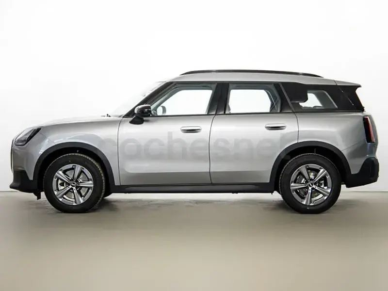 Usado Mini Countryman 170 CV (125 kW) 2024 Gris / plata SUV