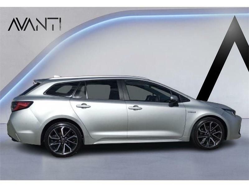 Usado Toyota Corolla Advance 180 CV (132 kW) 2019 Plata Familiar