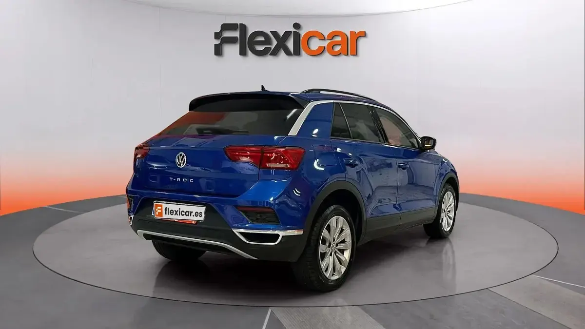 Begagnad VW T-Roc Advance 150 HK (110 kW) 2020 Blå SUV