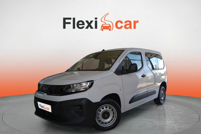 Usado Opel Combo S 101 CV (74 kW) 2024 Blanco Monovolumen