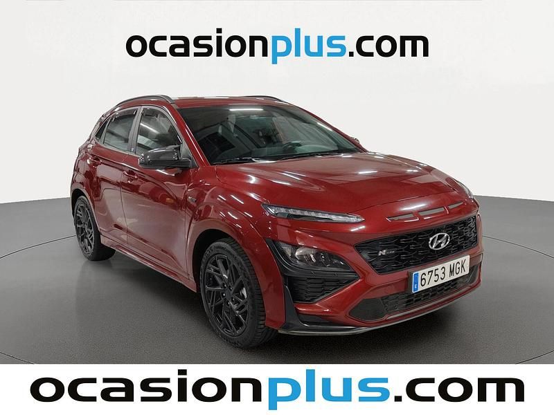 Usado Hyundai Kona N Line 120 CV (88 kW) 2023 Rojo SUV