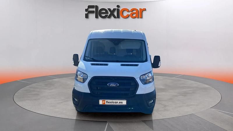 Usado Ford Transit 130 CV (95 kW) 2023 Blanco Berlina