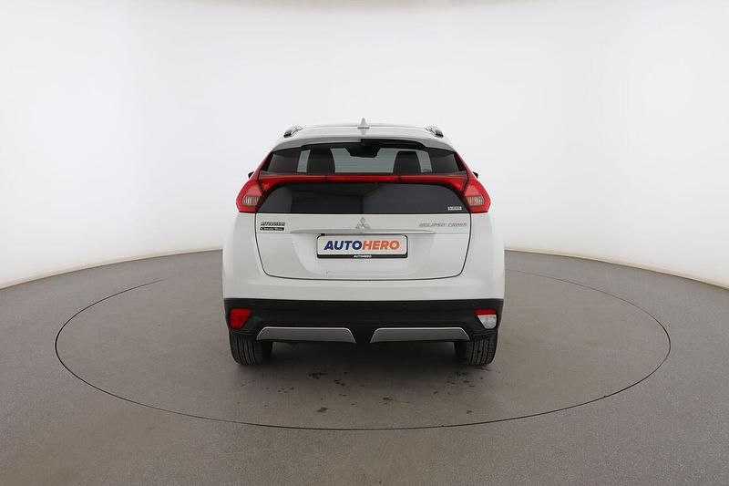 Usado Mitsubishi Eclipse Cross 163 CV (119 kW) 2019 Blanco SUV