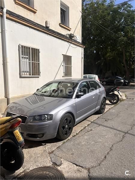 Usado Audi A3 Ambition 140 CV (102 kW) 2005 Gris / plata Utilitario