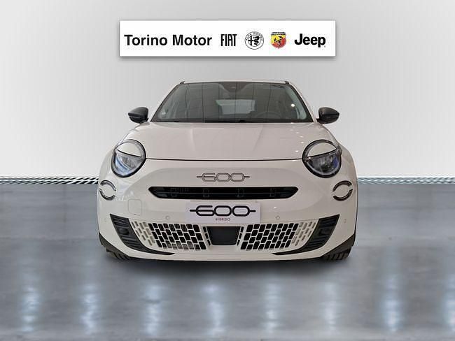 Nuevo Fiat 600 Pop 110 CV (80 kW) 2025 Blanco SUV