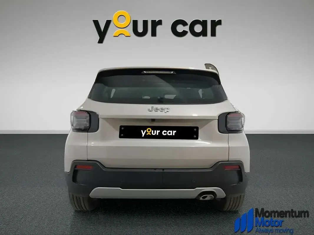 Usado Jeep Avenger Altitude 101 CV (74 kW) 2025 Gris SUV