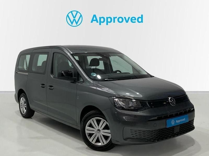 Usado VW Caddy Maxi 102 CV (75 kW) 2025 Gris Monovolumen