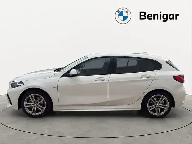 Usado BMW 118 Shadowline 150 CV (110 kW) 2022 Blanco
