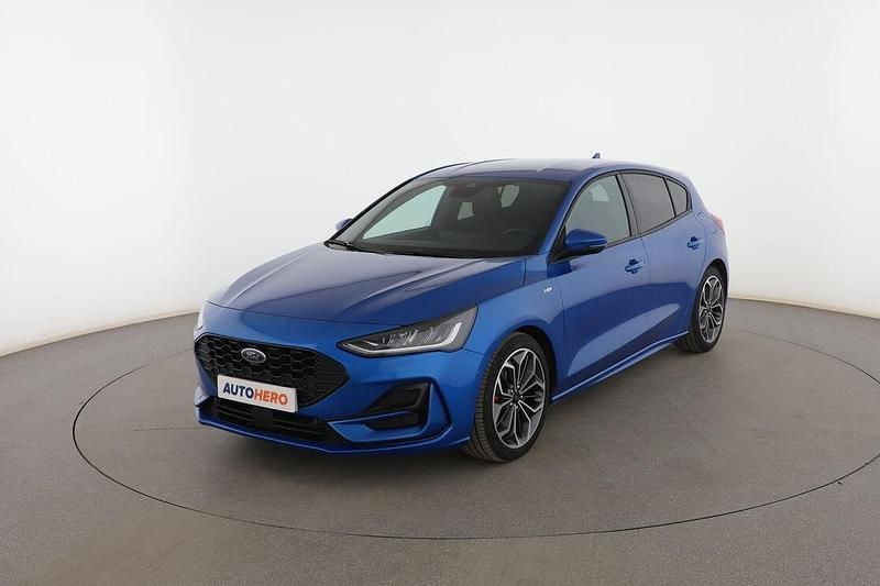Azul Usado 2024 Ford Focus ST-Line Utilitario | 22.199 € (Precio justo) - Imagen 1/3