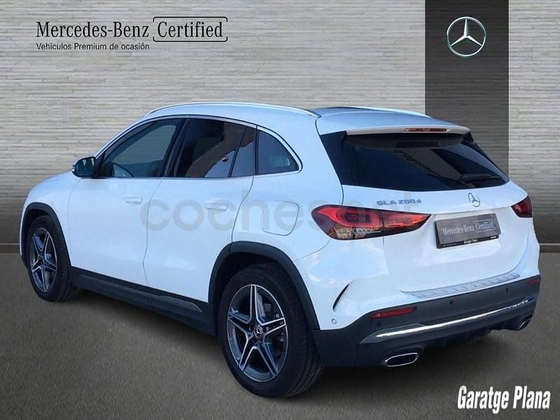 Usado Mercedes GLA200 150 CV (110 kW) 2021 Blanco SUV